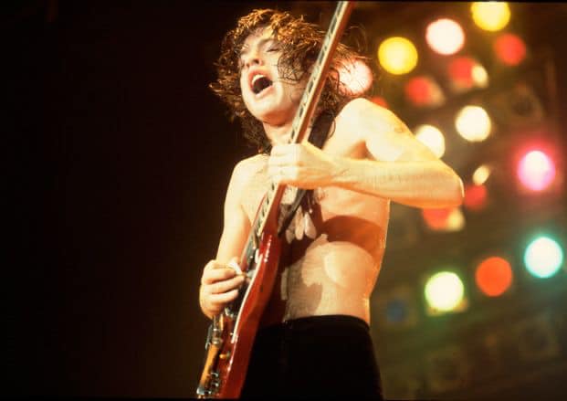 AZ/DZ The Ultimate AC/DC Experience