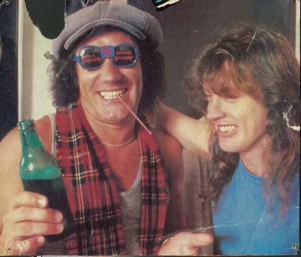 AZ/DZ The Ultimate AC/DC Experience